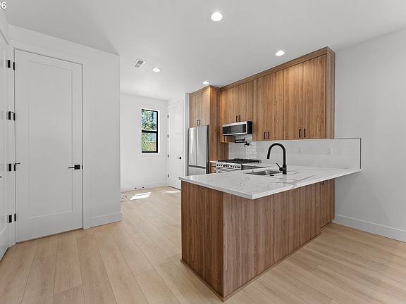 3rd image of 310 G Ave #5