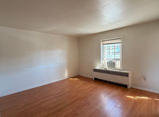 2125 Locust St APT 19, Philadelphia, PA 19103