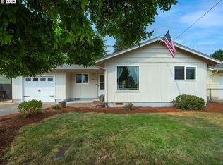 860 55th St, Springfield, OR 97478