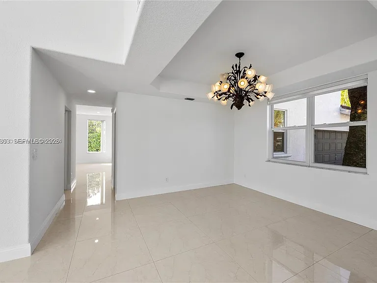16449 SW 84th Pl — Photo 36