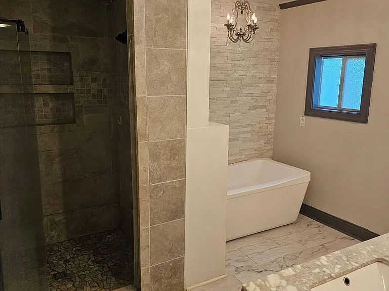110 Lattimer Dr — Photo 14