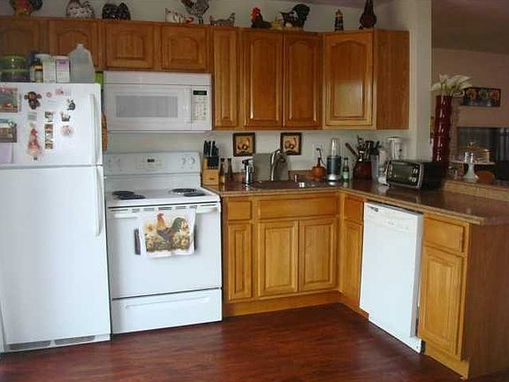 5th image of 1411 NE 31st Ct