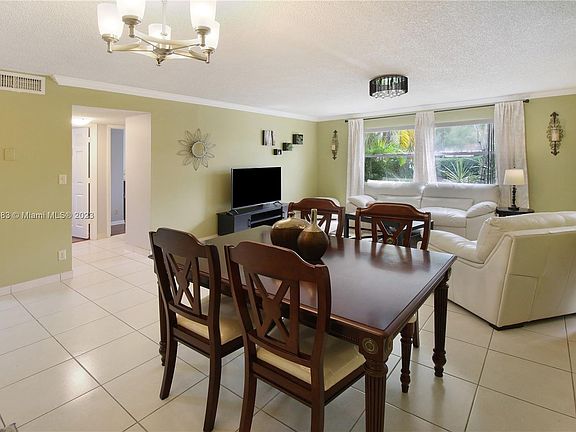 4th image of 12259 Royal Palm Blvd #2N