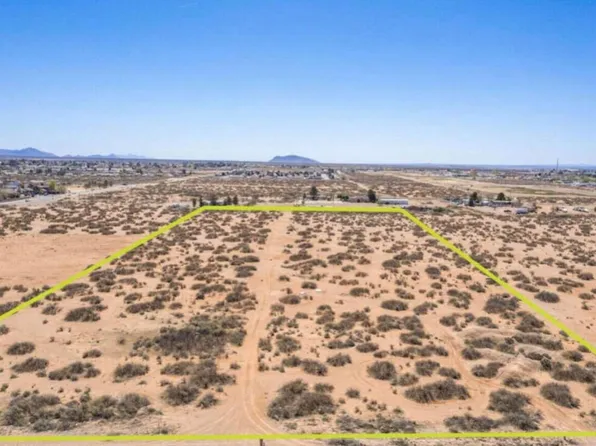 5954 Peachtree Hills Rd, Las Cruces, NM 88012