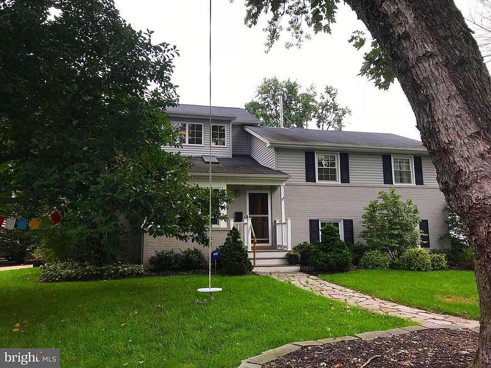 2nd image of 1416 Jeffers Rd