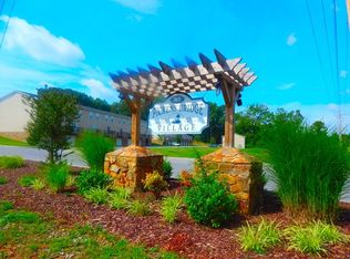 365 N Pickens Bridge Rd APT 121, Piney Flats, TN 37686