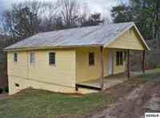 4211 Chavis Rd, Cosby, TN 37722