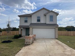 127 Peluce Pl, Caldwell, TX 77836