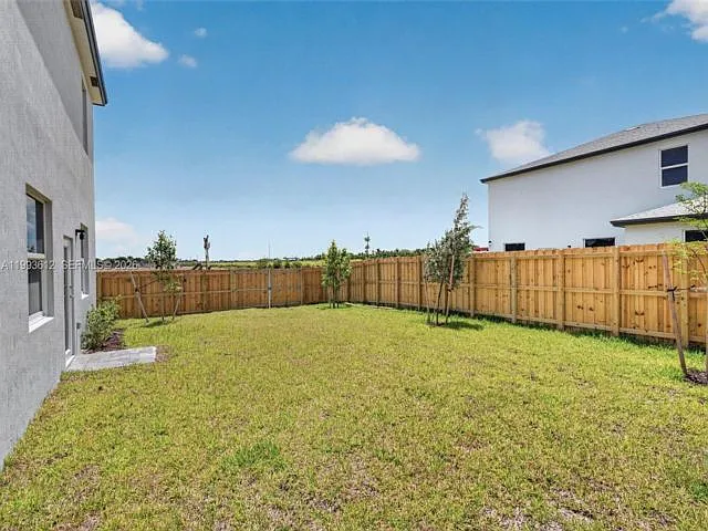 19404 SW 339th Ter — Photo 10