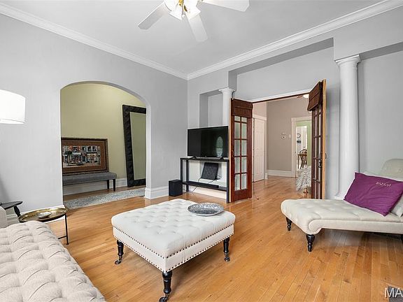 5th image of 2828 Dalton Ave