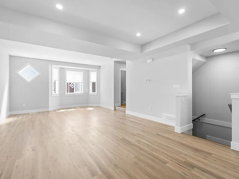 900 Saint Andrews Ln — Photo 23
