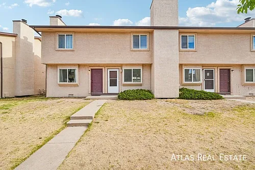 3027 Starlight Cir Photo 1