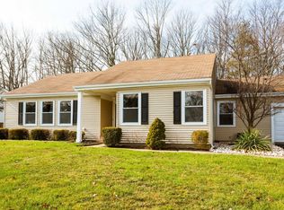 88 Buckingham Dr, Jackson, NJ 08527
