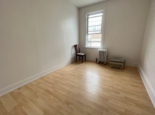 1833 Summerfield St, Ridgewood, NY 11385