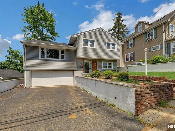 2nd image of 157 Highland Ave