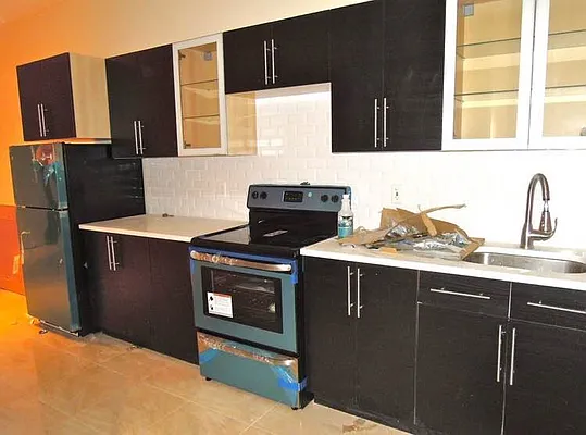 Rented by Evergreen Apartments BK | media 10