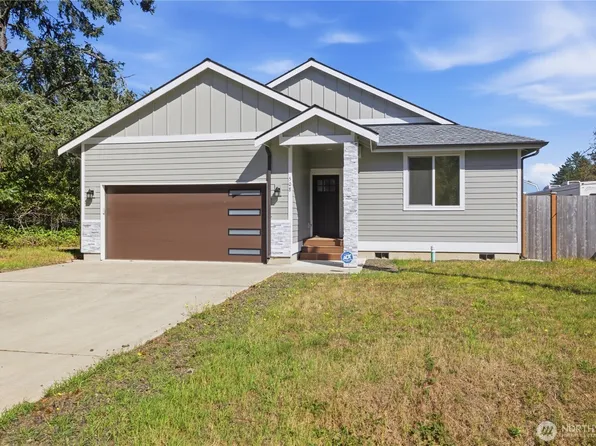 508 Makah Avenue SE, Ocean Shores, WA 98569