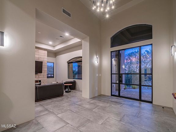 3rd image of 6133 E Avenida De Kira