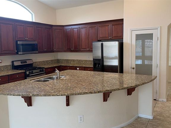 2nd image of 7608 Stray Horse Ave