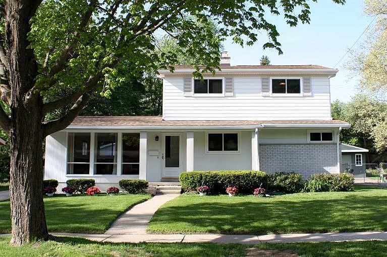 1st image of 2710 Towner Blvd