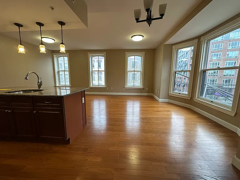 104 N Aurora St #3N — Photo 10