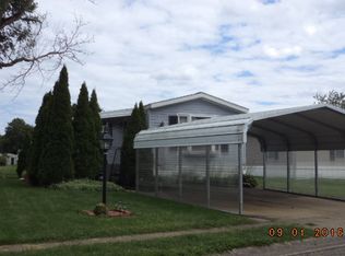7322 Bristol Cir, Ravenna, OH 44266