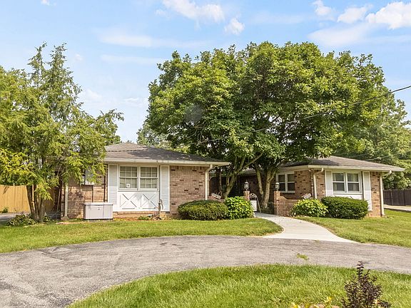 2nd image of 6136 Linton Ln