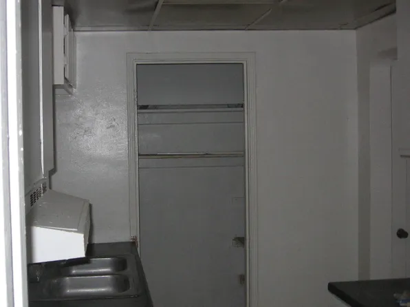 1765 NW 51st Ter, Miami, FL 33142