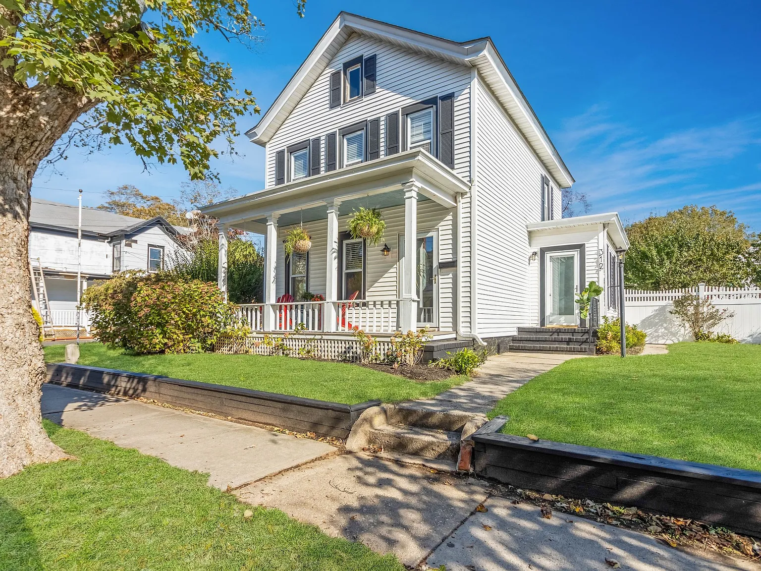 312 5th Avenue, Greenport, NY 11944 — Photo 2