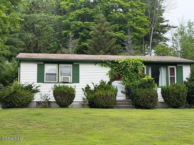 1st image of 111 Horicon Avenue