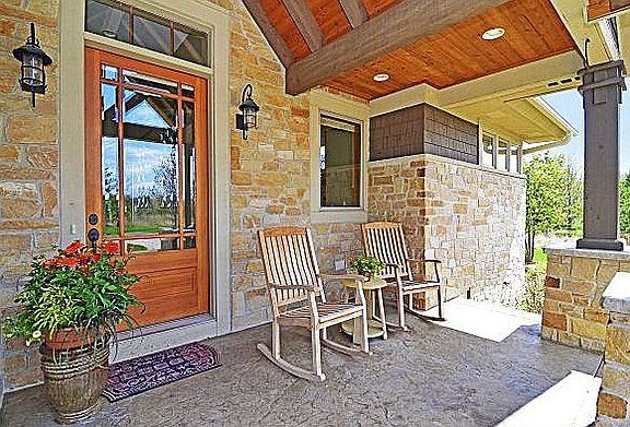 5th image of 2910 Parkview Dr