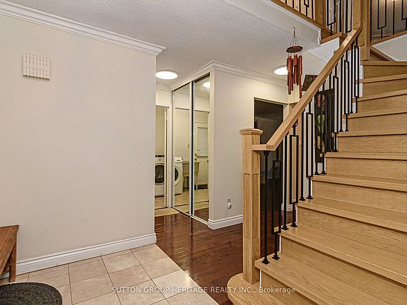 3rd image of 209 Bassett Blvd