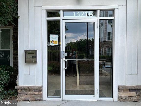 5th image of 1321 Karen Blvd APT 103