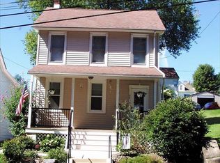 58 Chestnut St, Mohnton, PA 19540