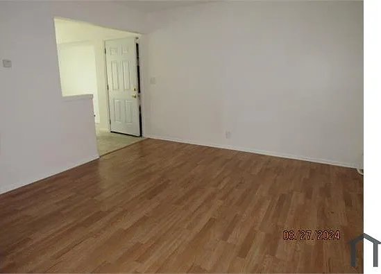 3458 W 67th St #4 — Photo 13