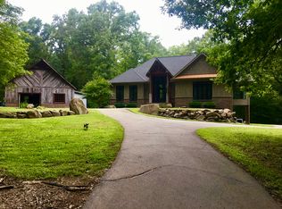 11075 Old Richmond Rd, Keeling, VA 24566