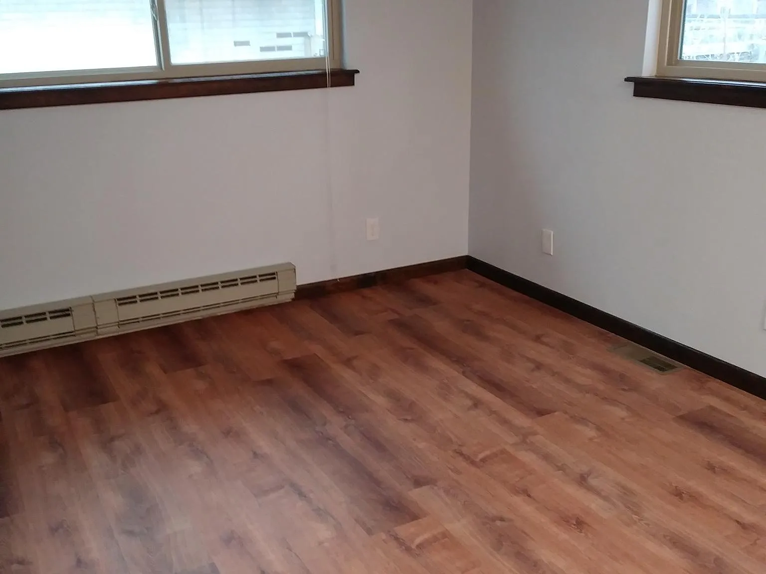 1221 Grant St — Photo 3