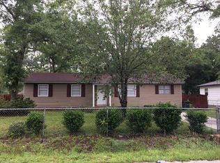 649 Eagan Rd, Hinesville, GA 31313