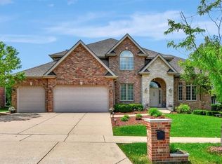15700 Heatherglen Dr, Orland Park, IL 60462