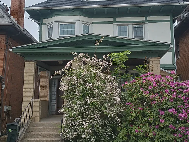 5821 Nicholson St — Photo 1