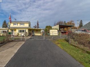 1072 B St, Springfield, OR 97477