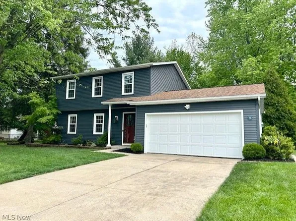 14777 Wilmington Dr, Strongsville, OH 44136
