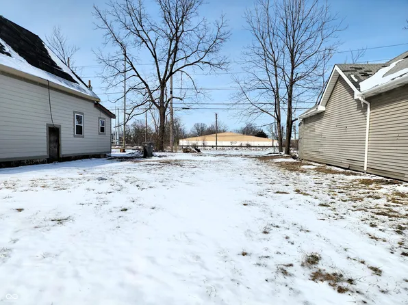 2422 E Brookside Ave, Indianapolis, IN 46218