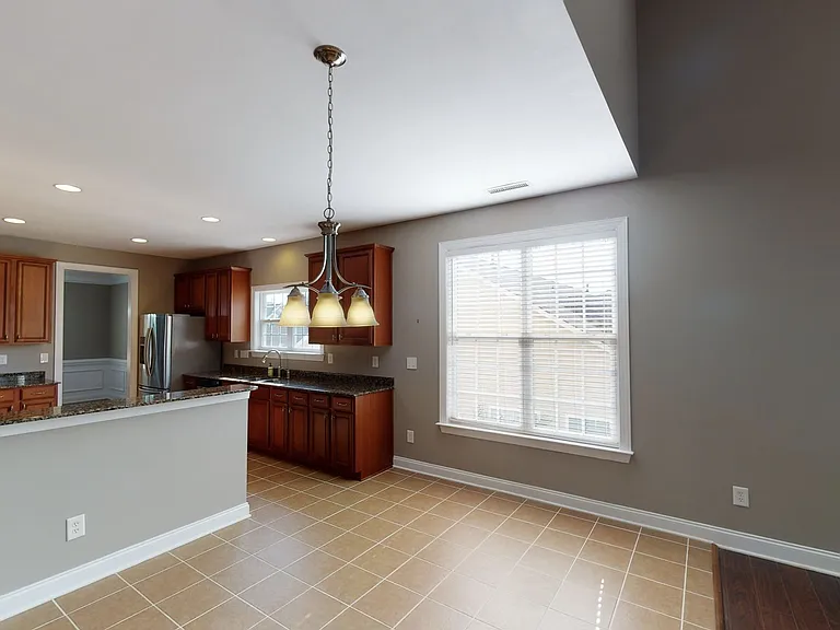 8517 Delamere Ln — Photo 4