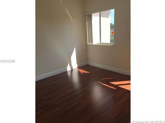 4th image of 5143 Madison Lakes Cir E