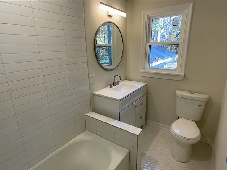 11425 Canterbury Rd — Photo 6