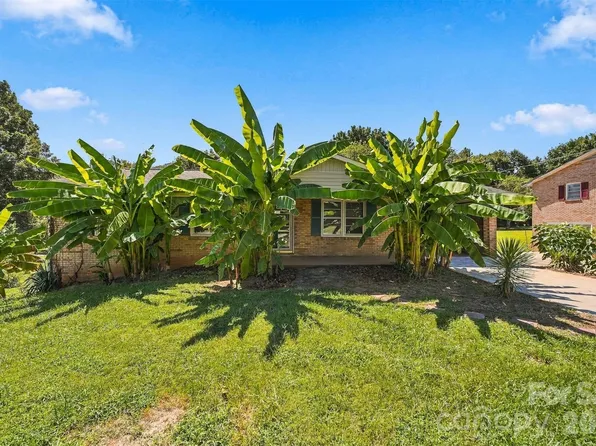 3490 Greentree Acres Rd, Valdese, NC 28690