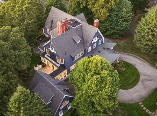 51 Abbott Rd, Wellesley, MA 02481