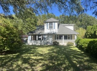 8629 Huntley Dr SE, Warren, OH 44484