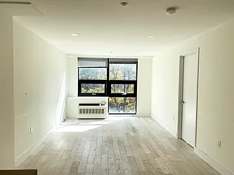 Rented by MOTION New York